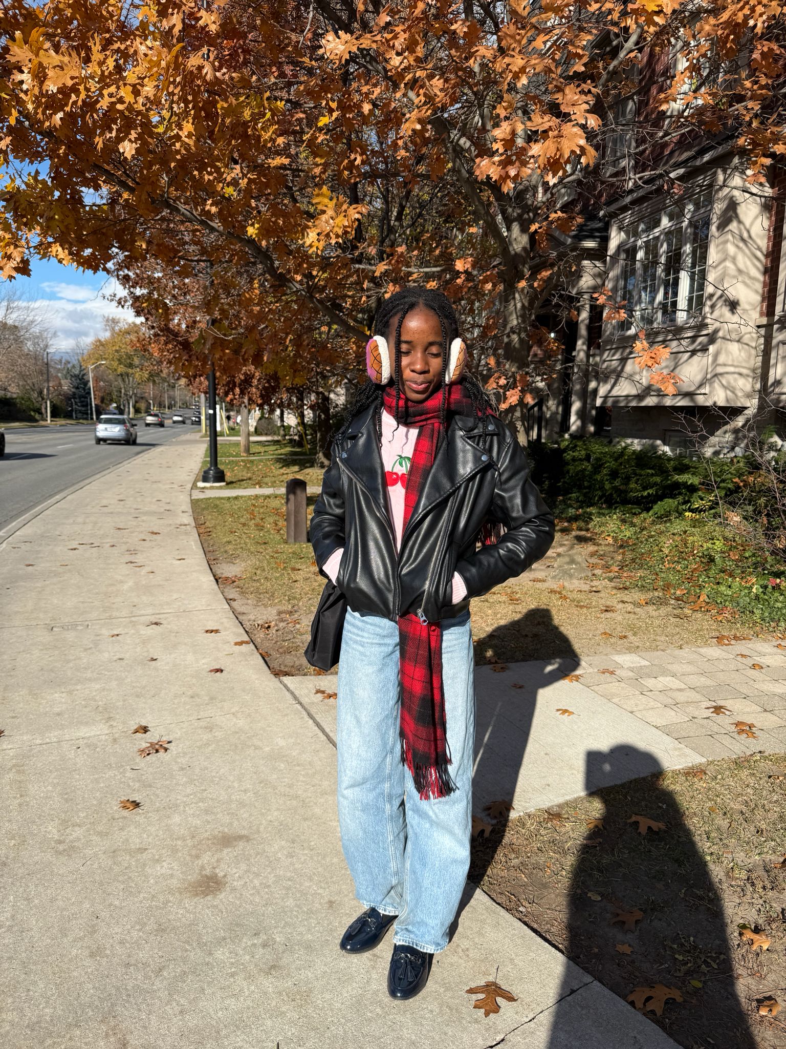 Hadassah Samuel, Author, Set Apart